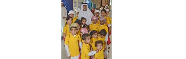Sheikh Nahyan Praise Participations In The Book Bank Box At The Ministry’s Pavilion At Abu Dhabi Book Fair