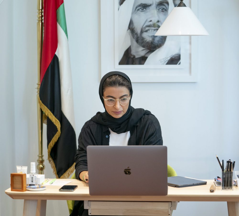 نورة الكعبي تبحث تبادل الخبرات في القطاع الثقافي مع وزيرة الثقافة الكرواتية