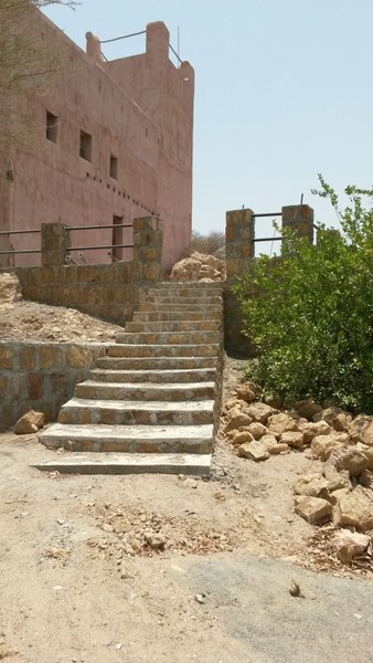 الحصن الأحمر
